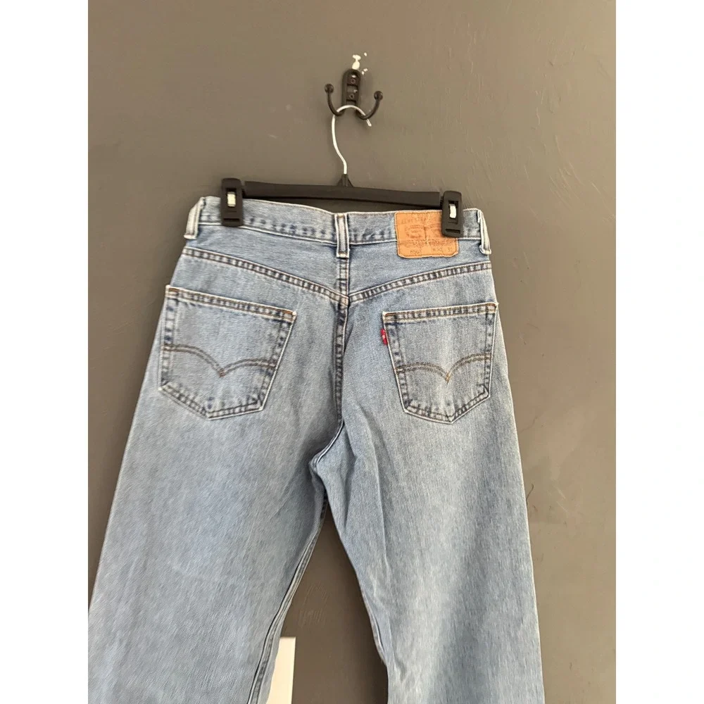 Levi's Light Blue Relaxed Fit Men's Jeans